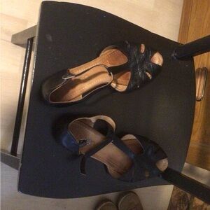 Elegant Black Leather Sandals